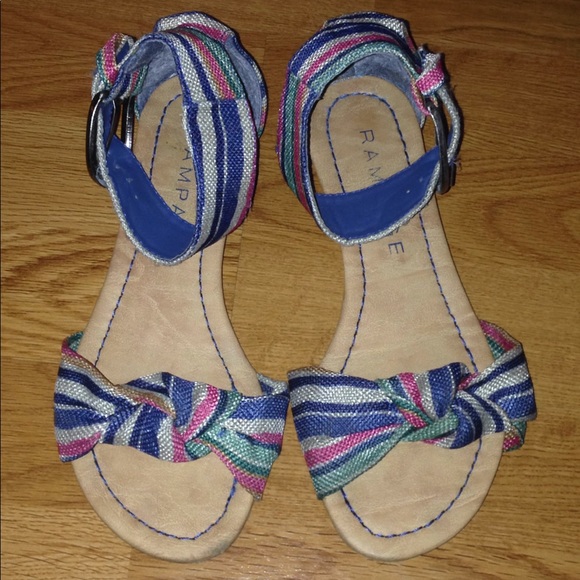 Rampage multicolor casual sandals size 6 - Picture 2 of 4